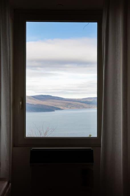 La Terrazza Nel Borgo Apartment Bracciano  Luaran gambar
